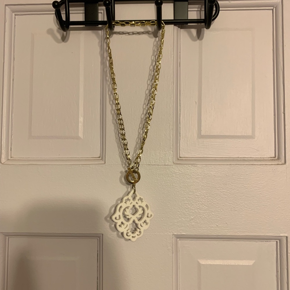 White and gold 2-way necklace